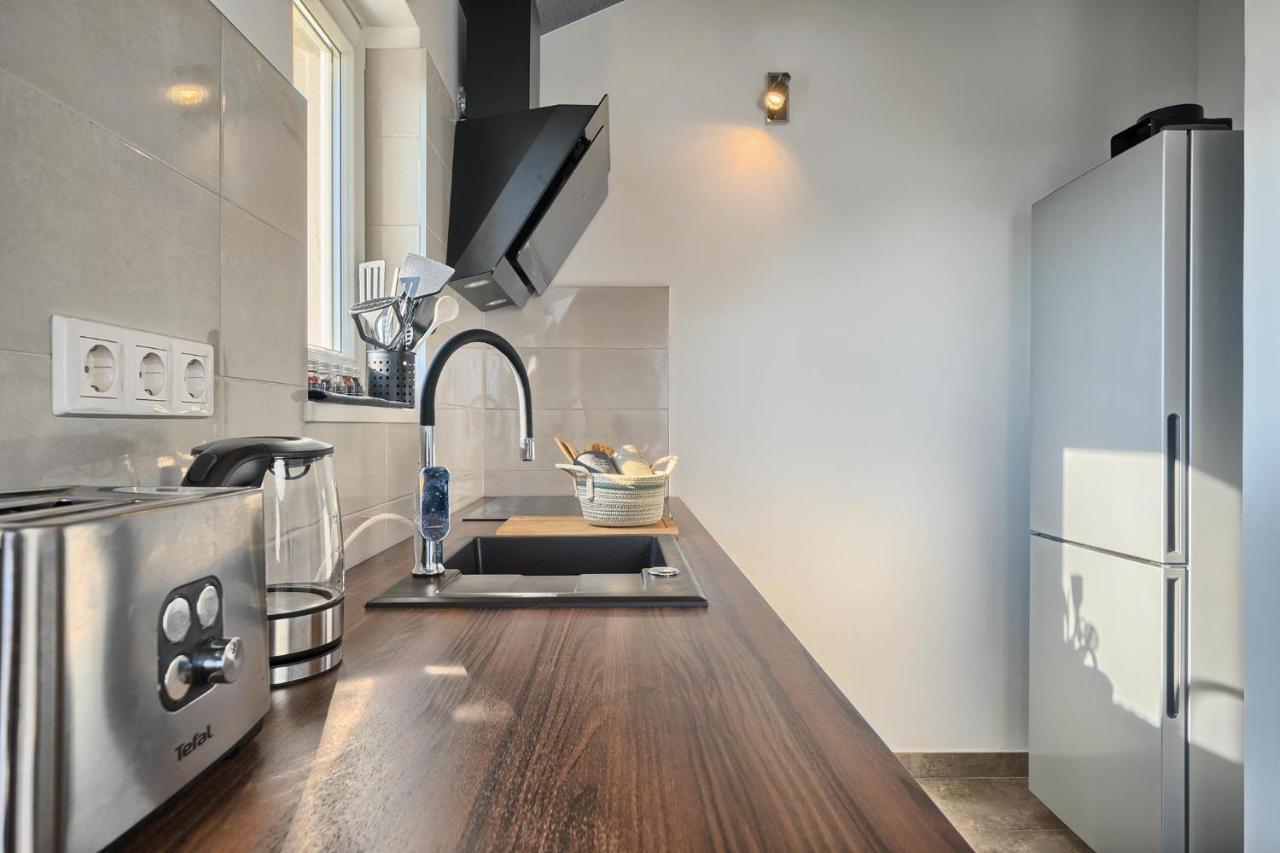 Aquamarin - Premium Seaview Apartment *